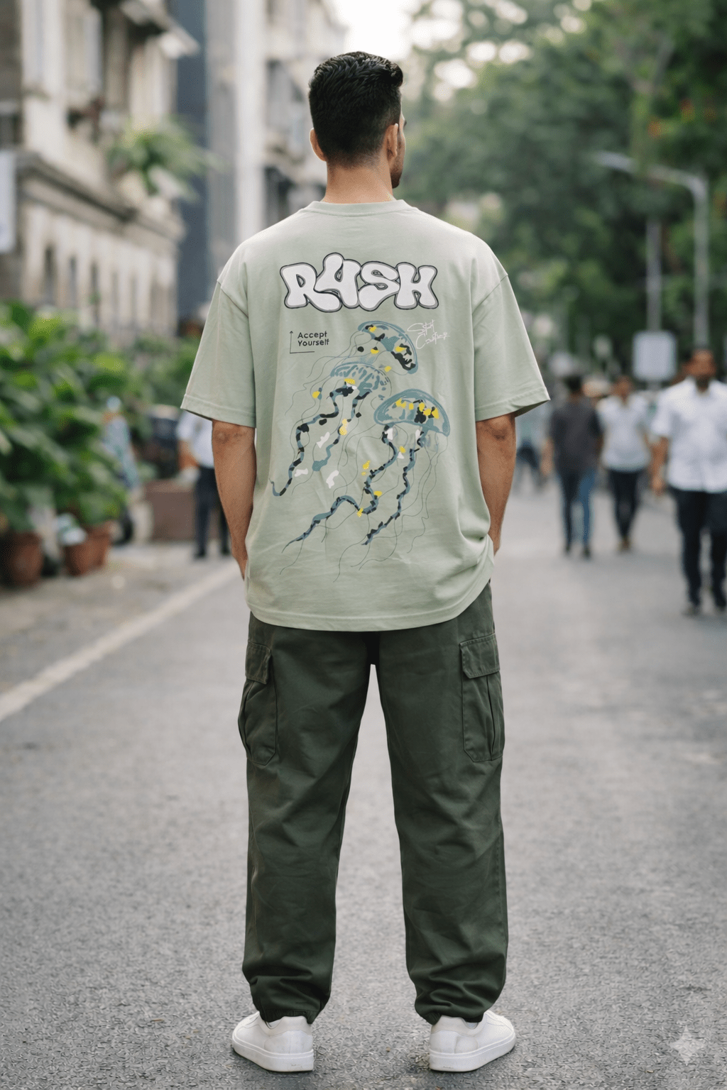 "Risk” Oversized Unisex T-Shirt - Club Leo Wear